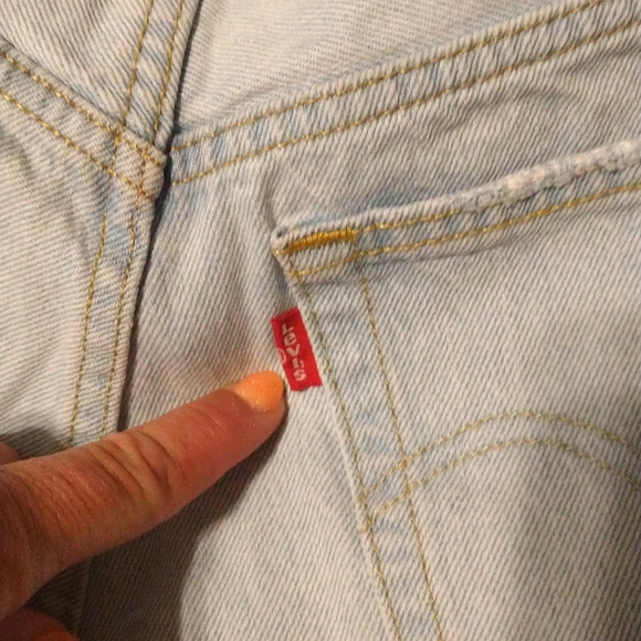 ❤️Levis shorts - Picture 5 of 7